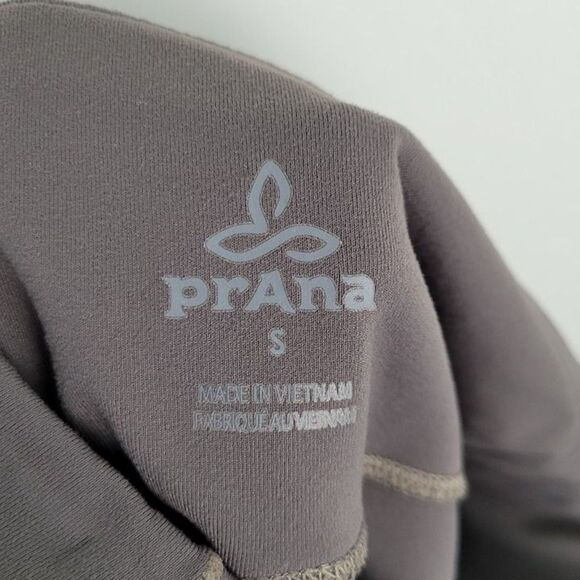 Prana Size S Cropped Capri Leggings Inseam 20 In Gray Taupe - Picture 10 of 10